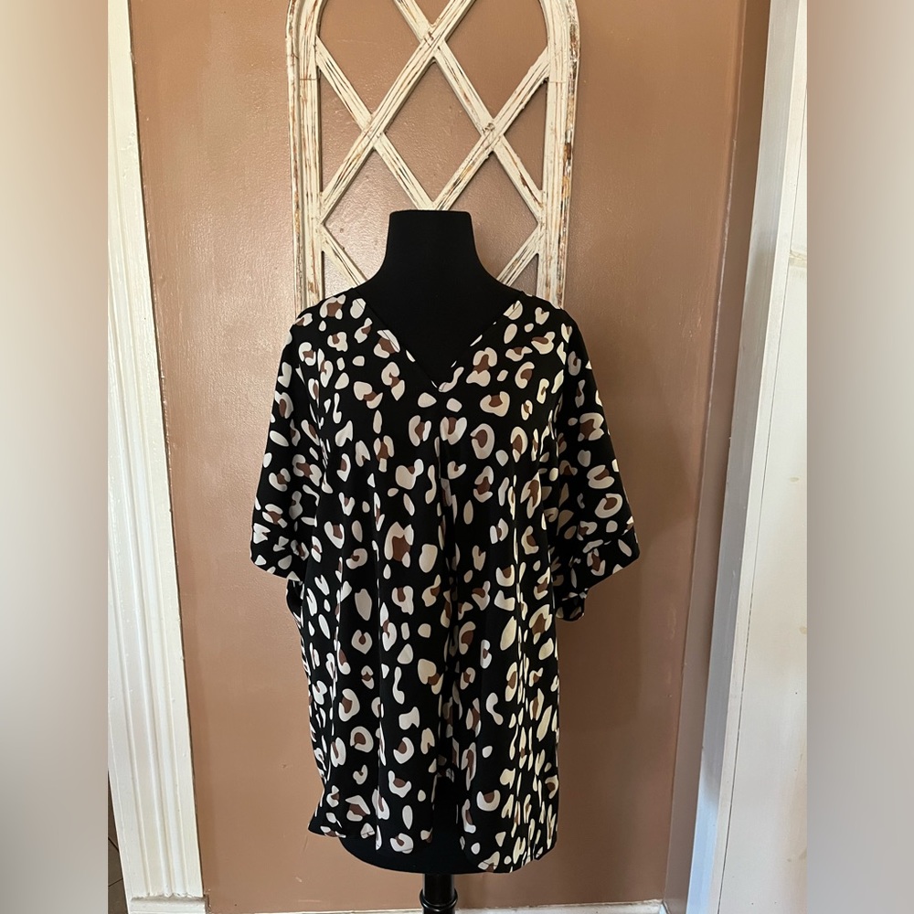 Jodifl Cheetah Top